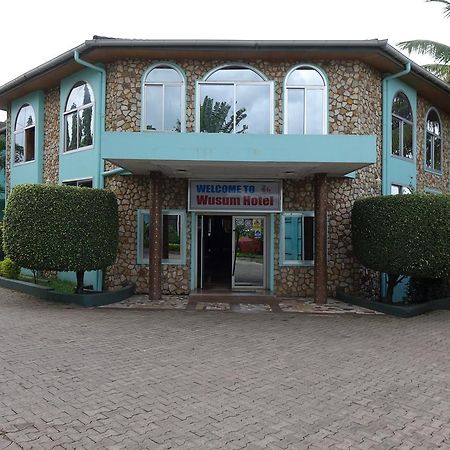 Wusum Hotel Makeni Exterior photo