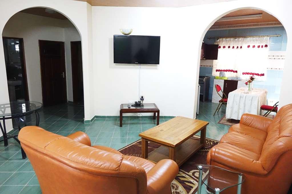 Wusum Hotel Makeni Room photo